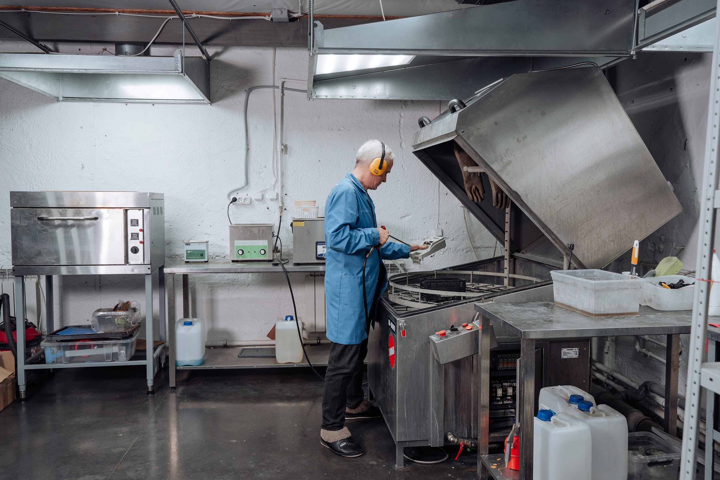 Инженерная компания №1