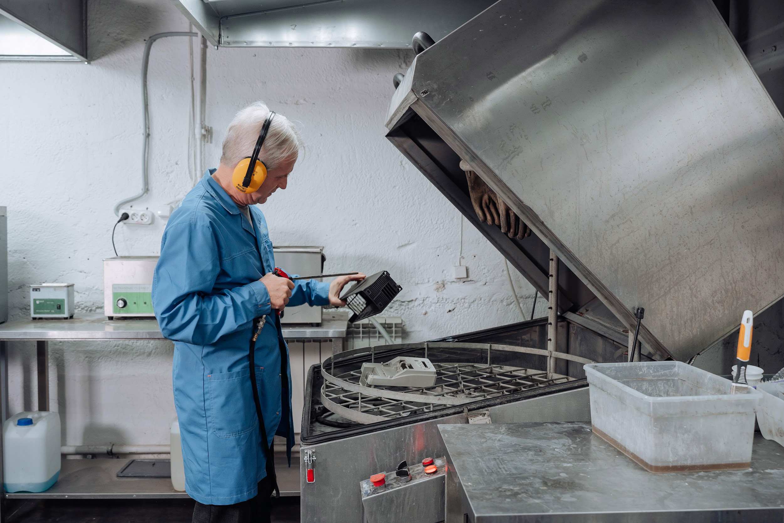 Инженерная компания №1